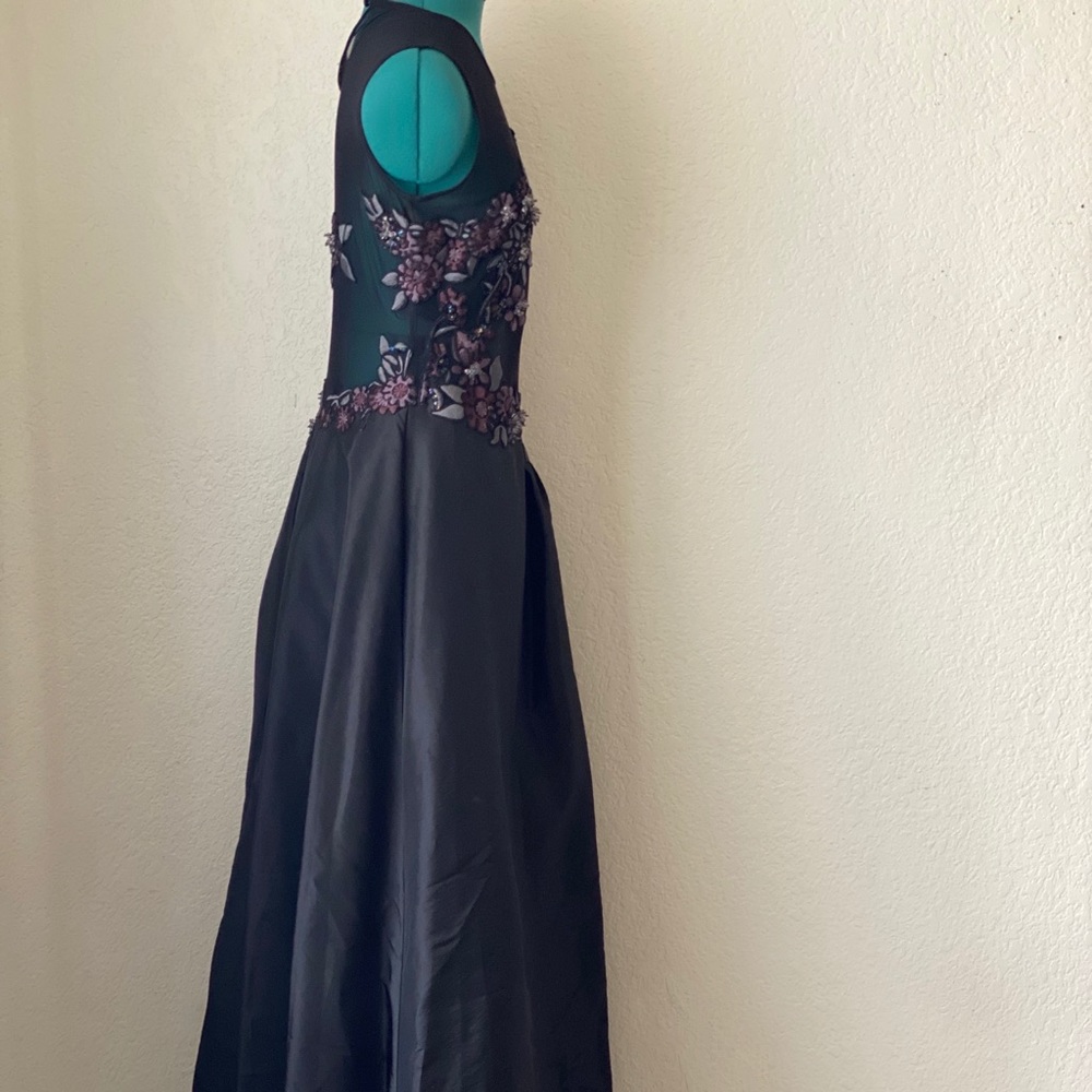 Black lace NIGHT WAY COLLECTION vintage FORMAL DRESS size 4 - Picture 2 of 8